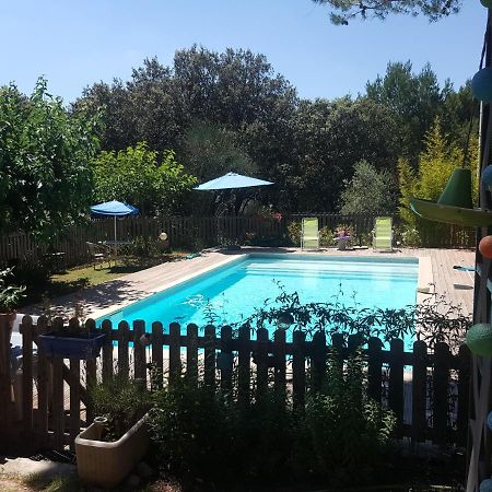 L'Oliveraie En Provence Льомбеск Екстериор снимка