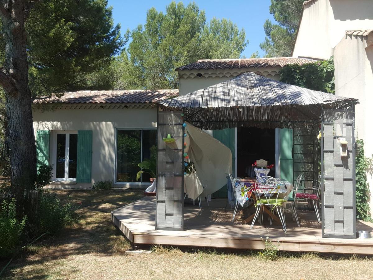 L'Oliveraie En Provence Льомбеск Екстериор снимка